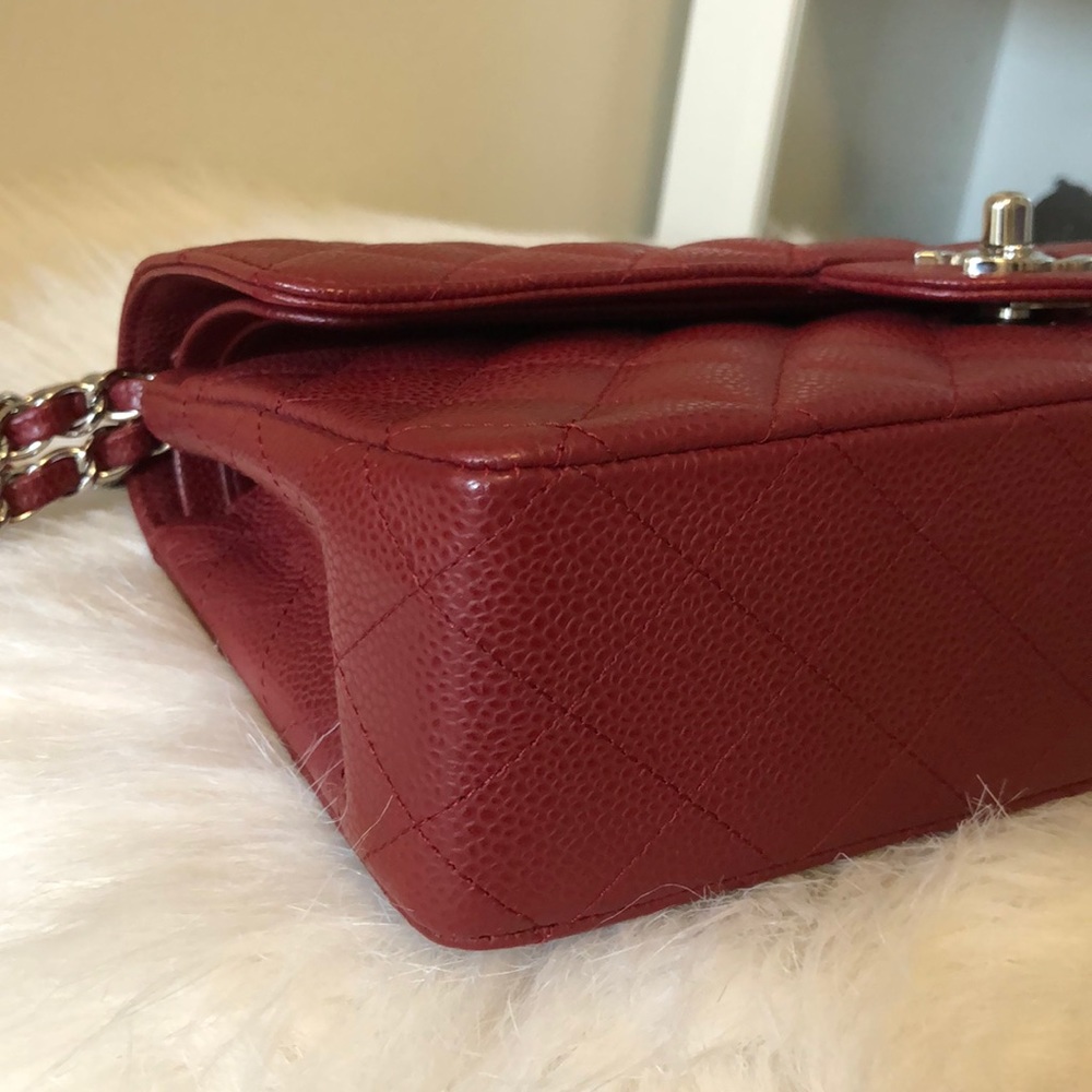 💯Authentic CHANEL Dark Red Cavier Medium Flap - Picture 6 of 9